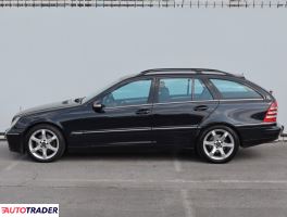 Mercedes C-klasa 2005 2.5 201 KM