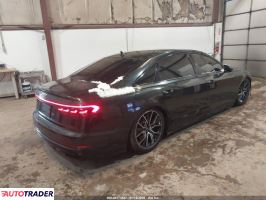 Audi A8 2020 4