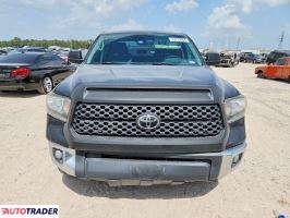 Toyota Tundra 2021 5