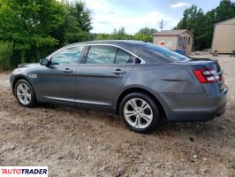 Ford Taurus 2018 3