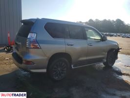 Lexus GX 470 2020 4