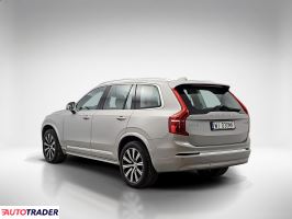 Volvo XC90 2022 2.0 235 KM