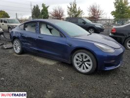 Tesla Model 3 2022