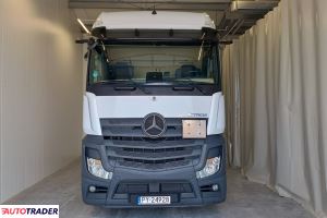 Mercedes Actros
