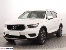Volvo XC40 2020 2.0 147 KM