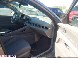 Hyundai Elantra 2025 2