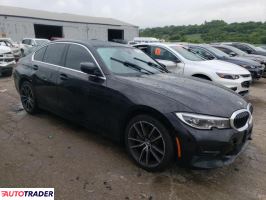 BMW 330 2019 2