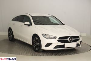 Mercedes Pozostałe 2021 1.5 113 KM