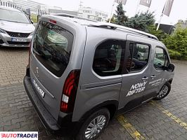 Peugeot Pozostałe 2019 1.5 102 KM Peugeot Pozostałe 2019 1.5 102 KM