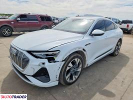 Audi E-tron - zobacz ofertę