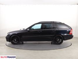 Mercedes C-klasa 2006 2.1 147 KM
