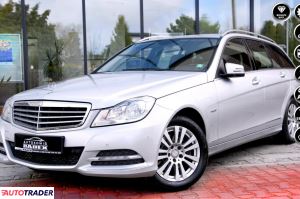 Mercedes C-klasa - zobacz ofertę