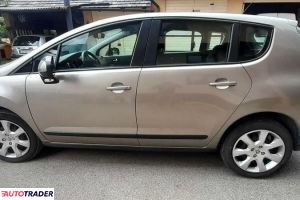 Peugeot 3008 2011 1.6 112 KM