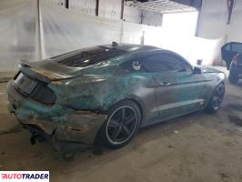 Ford Mustang 2022 5