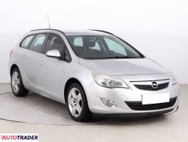 Opel Astra 2011 1.4 138 KM Opel Astra 2011 1.4 138 KM