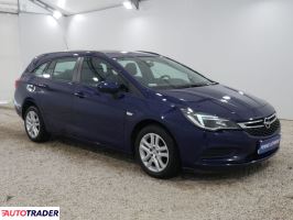 Opel Astra 2016 1.6 110 KM