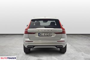 Volvo XC60 2018 2.0 150 KM