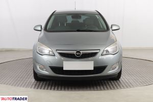 Opel Astra 2011 1.4 138 KM Opel Astra 2011 1.4 138 KM