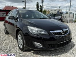 Opel Astra 2011 1.4 140 KM Opel Astra 2011 1.4 140 KM