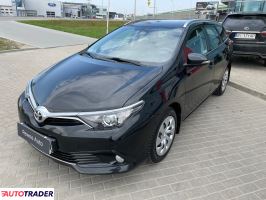 Toyota Auris 2016 1.6 132 KM Toyota Auris 2016 1.6 132 KM
