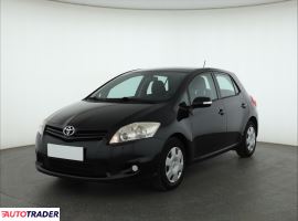 Toyota Auris 2013 1.3 97 KM