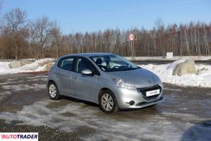 Peugeot 208 2013 1.2 82 KM