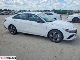 Hyundai Elantra 2025 2