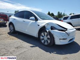 Tesla Model Y 2022 Tesla Model Y 2022