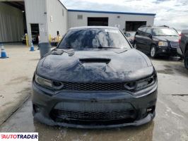 Dodge Charger 2019 6