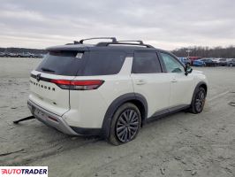 Nissan Pathfinder 2022 3