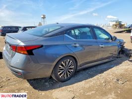 Nissan Altima 2025 2