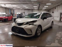 Toyota Sienna 2023 2