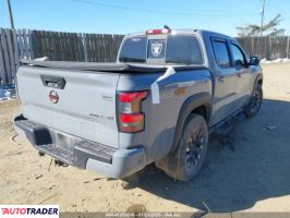 Nissan Frontier 2022 3