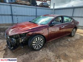 Nissan Altima - zobacz ofertę