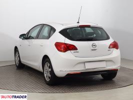 Opel Astra 2013 1.7 108 KM