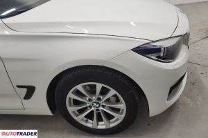 BMW 320 2019 2.0 184 KM