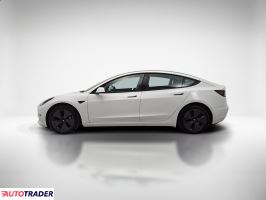 Tesla Model 3 2023 498 KM