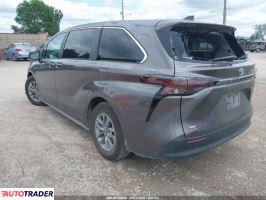Toyota Sienna 2024 2