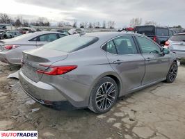 Toyota Camry 2025 2