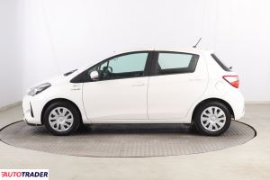 Toyota Yaris 2020 1.5 99 KM