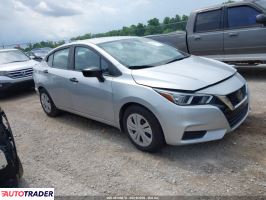 Nissan Versa 2020 1