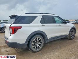 Ford Explorer 2022 2