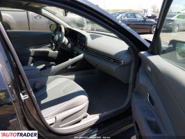 Hyundai Elantra 2023 2