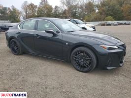 Lexus IS 2023 3