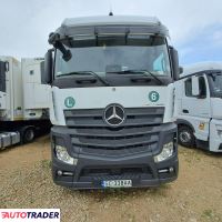 Mercedes Actros