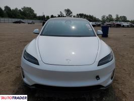Tesla Model 3 2024