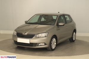 Skoda Fabia 2015 1.2 88 KM