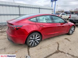 Tesla Model 3 2024