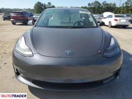 Tesla Model 3 2022 Tesla Model 3 2022
