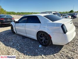 Chrysler 300C 2021 3